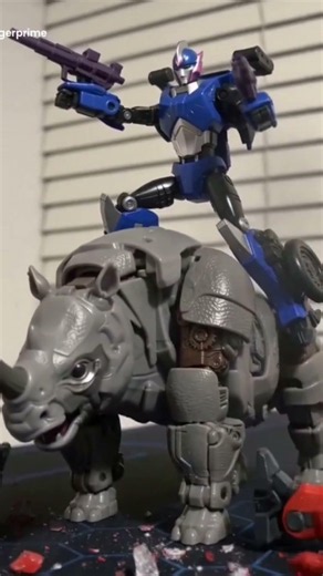 Arcee and Rhinox team up