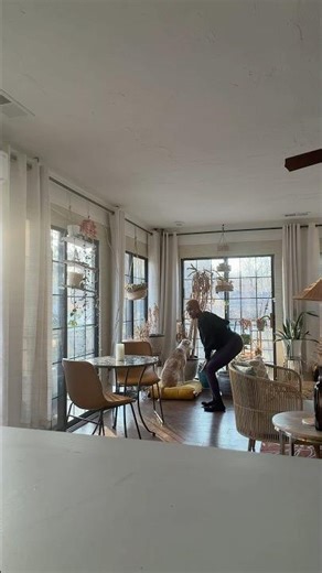 Arch in ya back TikTok dance trend💃🏾