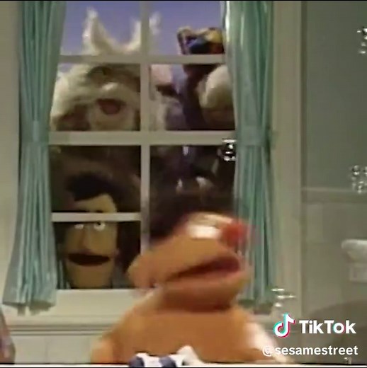 Do De Rubber Duck, it's National Rubber Ducky Day! 🧼🫧🛁 | do de rubber duck