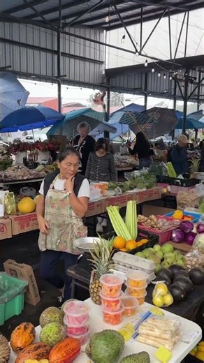 Hilo Farmers Market