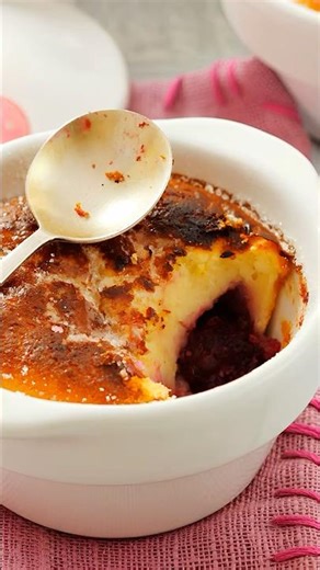 Cinnamon Berry Clafoutis ⭐ #Cinnamon #Berry #Clafoutis