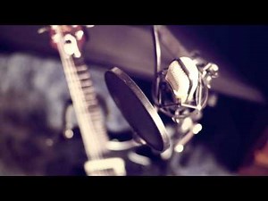 Earthy Crust (Sting) - Jingle Punks