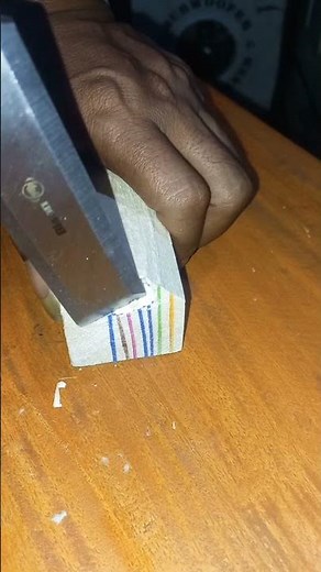 How to Use a Chisel? - Guide for Beginners in Germany"