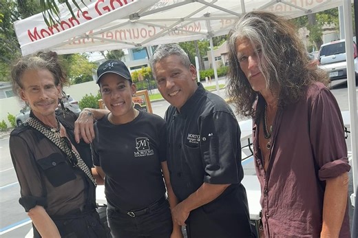 Aerosmith's Steven Tyler and Joe Perry stop in Sarasota for lunch | Your Observer