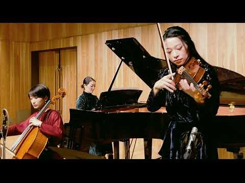 WINTER SONG／DREAMS COME TRUE ウィンターソング／ドリームズカムトゥルー