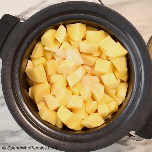 354K views · 2.6K reactions | Slow Cooker Mashed Potatoes leave your stove free for making gravy! No boiling, no draining and taste so good! https://www.spendwithpennies.com/no-boil-slow-cooker-mashed-potatoes | Spend With Pennies | Facebook