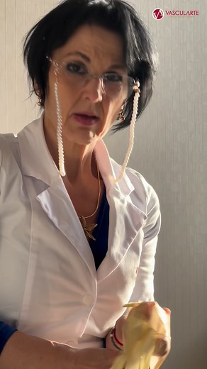 187 reactions · 35 shares | Mâini de aur... în ora de aur, cu lumina...