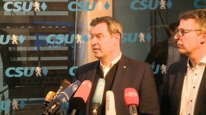 Es ist kein guter Tag für die Demokratie in unserem Land. Es ist ein inakzeptabler Dammbruch, sich mit Stimmen von AfD und vor allem von Herrn Höcke zum Ministerpräsidenten wählen zu lassen. Die beste und ehrlichste Antwort wären Neuwahlen. | Markus Söder