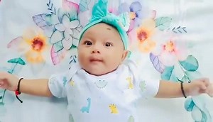 HAPPY LITTLE CUSTOMER 🙂 ✅ Baby 2 in 1 milestone photoshoot month mat in extremely beautiful print/5 PCs combo set of half bodysuit and hair band too 💞🌸 #Munu_Tamang 👉🏼From-Chitwan parsa📍 📤 Thanks for shopping at "COZYKID’S". We hope to have the pleasure of doing business with you in the future. 🙏 | CozyKid's