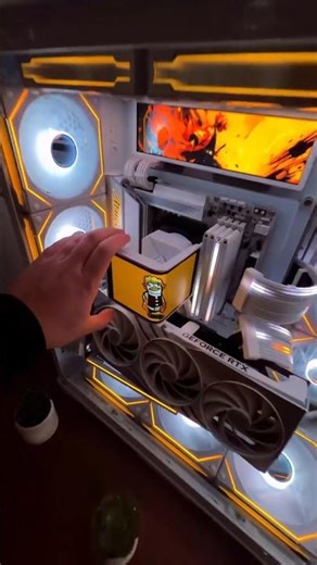 🦆💛🤍 #desksetup #gamingpc #gamingroom #deskgoals #setupinspiration