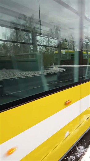 Tramvje Plzeň Pragimex EVO2 TWT číslo 379 na lince 1 natočeno 1.1.2026 Boleve směr Slovany 2 Plzeň