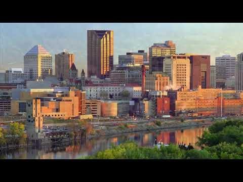 Tseem nco qub teb Chaws