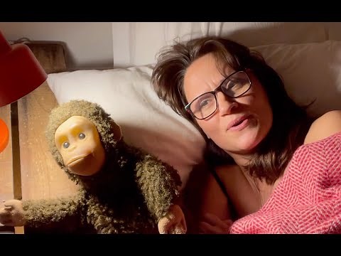 Nina and Monkey's Bedtime. [1/10] The Song. Ten nights in ten days.