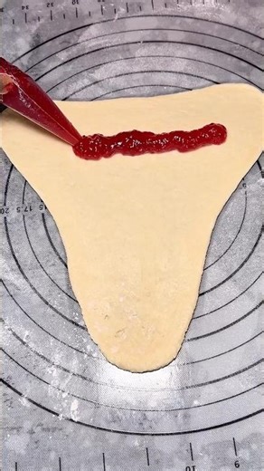 Learn How to Bake Bread at Home #breadbaker #howareyoubread #breadmaking