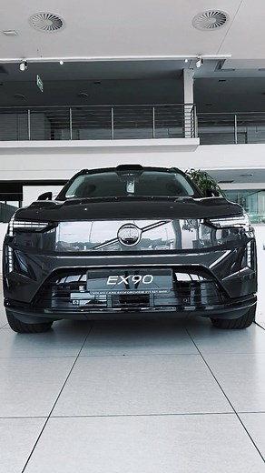 Volvo EX90: Premium Electric SUV with Advanced Safety Features