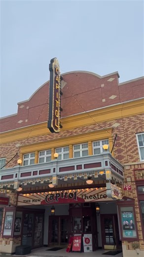 The Country Music Alberta Dreams Christmas LIVE @ the Capitol Theatre show last night was an incredible celebration of the work @albertadreams1986 dreams is doing and the wonderful families involved. We’re so glad we got to be part of this special night! | Country Music Alberta