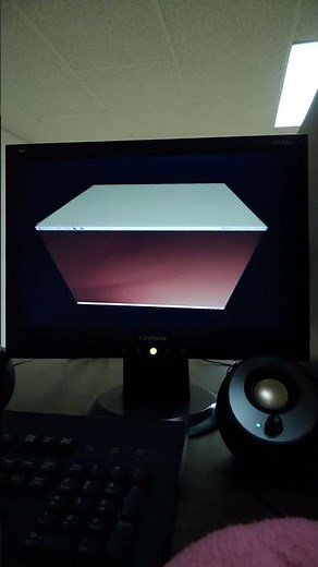 Compiz Desktop Effects Display a fancy eye candy look at desktop cube Ubuntu 9.04 in the BACKROOMS