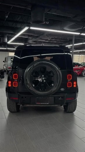 Texas Car Club on Instagram: "Meet the 2022 Land Rover Defender 110 S – where rugged capability meets luxury design. Finished in Santorini Black Metallic, this SUV delivers bold style and power with a 2.0L I-4 engine pushing 296HP. Perfect for exploring Houston’s vibrant streets or off-road trails, this Defender is built for adventure and designed for everyday life. ✅ Full-time AWD + Trailer Stability Assist for off-road trails or Texas road trips ✅ Heated black ebony seats + Apple CarPlay for u