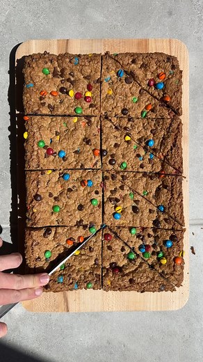 These Monster Cookie Bars are thick, chewy, flourless (!), and loaded with peanut butter and chocolate. 🥜🍫🍪 RECIPE: https://www.justataste.com/monster-cookie-bars-recipe/ | Just a Taste