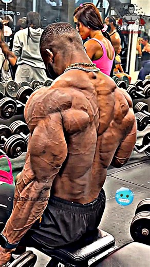 Bro’s Muscle Mass Is INSANE 🥶 #bodybuilding #viralshorts