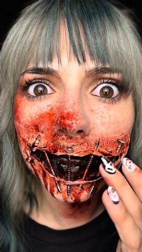 👹#SFXMakeup #HorrorArt #HalloweenMakeup #SpecialEffects #MakeupTransformation #CreativeMakeup