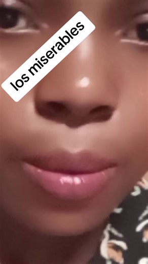 Riene Engolo (@rieneengolo)’s videos with son original - Aïdaline#k@l