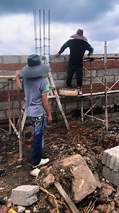 Construction site sound: original voice of truckers and beggars