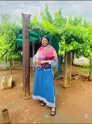 Xhosa Makoti Attire: Modern Dresses & Outfit Ideas