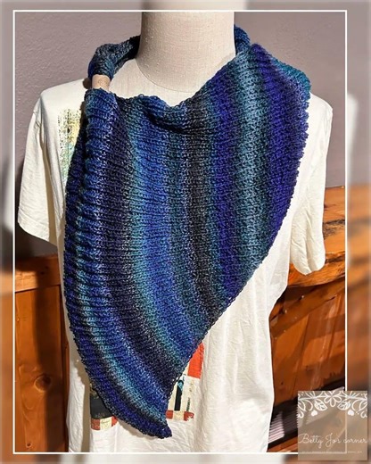 Elswyth Shawl *Digital Knitting Pattern*