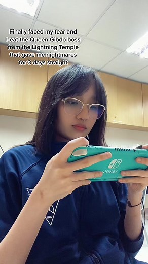 After the nth time of dying trying to find its attack pattern and getting nightmares from the boss of the Lightning Temple, I finally beat it. They didn’t have to design it like it’s a literal spawn from hell 💀 #NSwitchLite #Zelda #LegendOfZelda #TearsOfTheKingdom #BreathOfTheWild #LightningTemple #GibdoQueen #LegendOfZelda #nintendoswitchlite #nintendoswitch