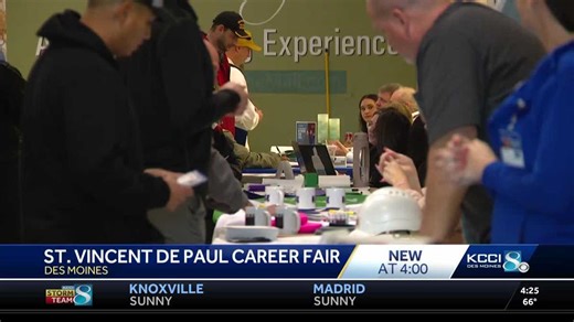 Des Moines career fair connects job seekers with employers at Southridge Mall