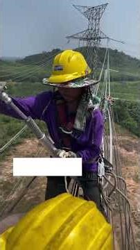 Live Wire Repair Secrets #linemanlife #highvoltage #skilledtrades #utilitywork #creator