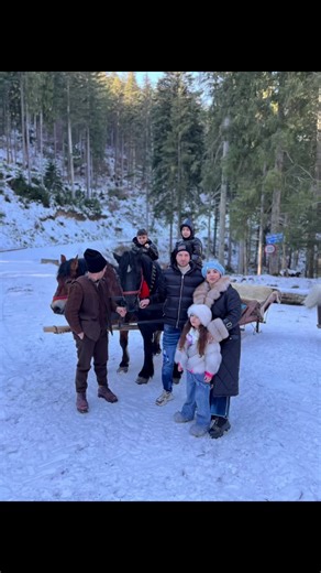 #O plimbare cu caii@ℑ𝔞𝔫𝔦𝔰 𝔦.𝔰❤️ @sevda_svd🫶 @👑Rafaiel👑 TikTok