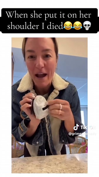 Hilarious Backpack Surprise - Funny Moments Revealed!