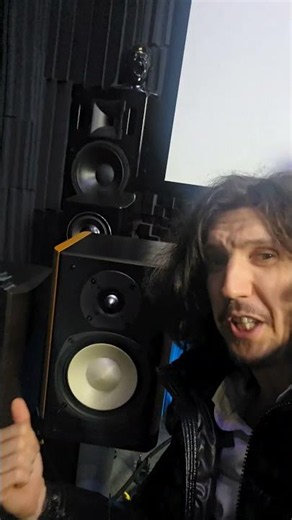 Which Speakers Are Better: Morel 622 or Onkyo Made in Japan? #music #rock #bass