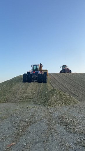 #farm #farming #farmlife #silage #tractor