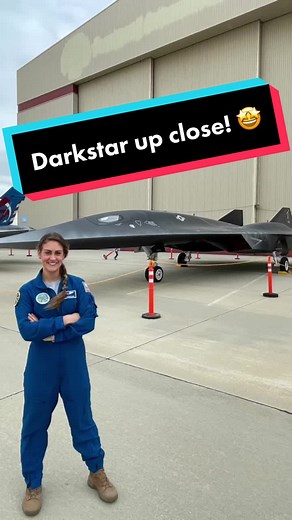 Exploring the Darkstar Plane: Top Gun's Mysterious Aircraft