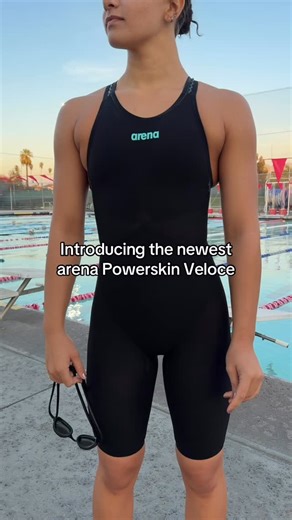 Race with comfort and speed in the new arena Powerskin Veloce Tech Suit ⚡️ Experience next-level fabric innovation with Hyperforce™ fabric - the revolutionary tensoelastic material that combines high compression at 50% stretch with exceptional flexibility ✨ It’s lightweight construction and FLEX-MAX ergonomic straps give you total freedom of movement, while internal taping lifts your hips and legs for optimal body position in the water 🔥 Get your arena Powerskin Veloce Tech Suit now at SwimOutl