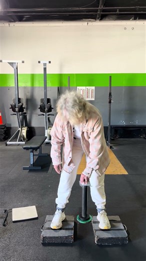 87 year old Marianne “The Blond Bomber” getting acquainted with The Crate #nevertooold