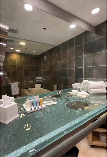 Indulge in ultimate relaxation with our luxury jacuzzi suite, where comfort meets elegance. Enjoy spacious accommodations, a private jacuzzi, and unparalleled amenities for the perfect getaway experience. Relax, unwind, and treat yourself to a stay like no other. #LuxuryGetaway #JacuzziLife #SuiteGoals #HotTubVibes #RelaxInStyle #RomanticEscape #LuxuryLiving #SpaDayEveryday #StaycationVibes #RelaxationStation #TravelInStyle