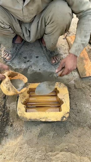 How Interlocking Design Cement Wall Mouldings Are Made | Satisfying Concrete Making