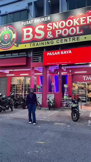 Lepak dan Main Snooker di BS Snooker & Pool