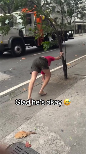 Some rough weather there 😂 (via getulioabelha/IG) #funny #weather #wind #fail