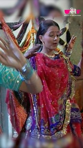 Banni Rajasthani Vivah Geet . Song Name: Banni Album Name: Vivah Geet Sammelan Singer: Seema Mishra, Chorus Lyricist: Nirmal Mishra Music Director: Nirmal Mishra Producer: K.C. Maloo Label: Veena Music Copyright: Oriental Audio Visual Electronics Release Date : 1-Apr-2004 #reeitfeelit #rajasthanisong #likeforlikes #rajasthniculture #veenamusic | Veena Music
