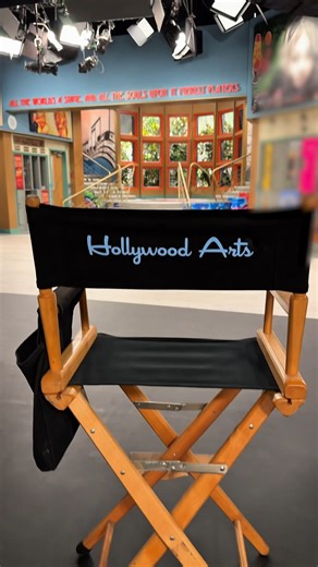 hey Victorious fans, we’re freaking the freak out - Hollywood Arts, a Victorious spinoff, is officially in production! | Nickelodeon