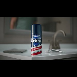 With Barbasol, every day can be a fresh, clean slate. It's a #CanOfCanDo. 👊 | Barbasol