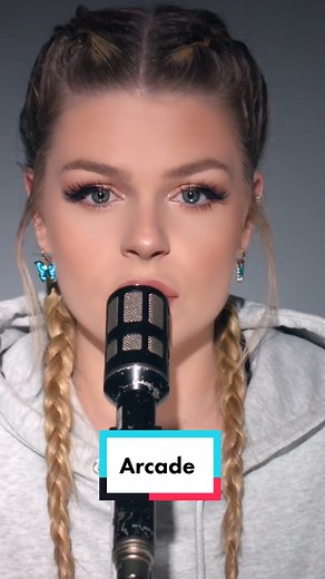 Davina Michelle's Acoustic Cover of 'Arcade' by Duncan Laurence