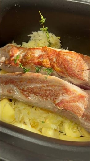 ♡Slow Cooker Pork Tenderloin with Apples and Sauerkraut- Weelicious