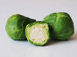 Brussels Sprouts for Babies - Solid Starts