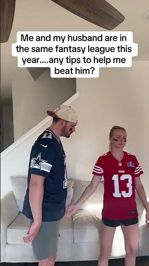 Whats the FFB strategy this year?👀 #nfl #nflfootball #fantasyfootball #footballtiktok #ninermama